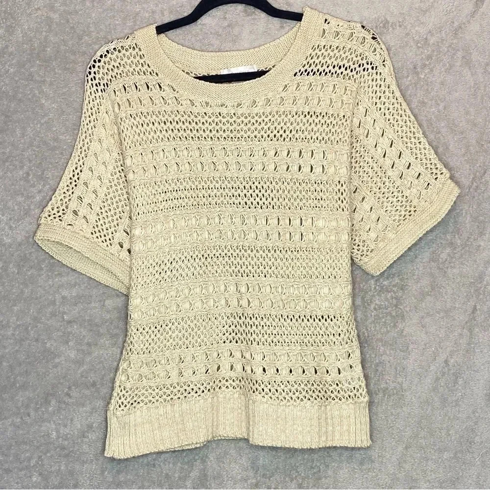 DRESSBARN M Medium Top Shirt Tan Solid Short Sleeve Round Neck Loose Knit P15